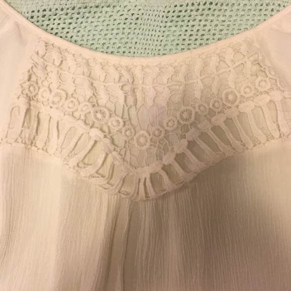 Xhilaration white cold shoulder shirt - Picture 2 of 6